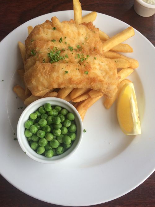 ireland eat fish and chips