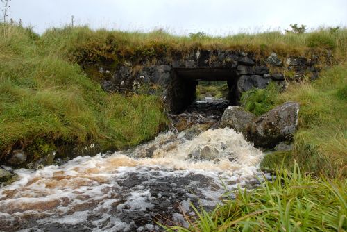 ireland stone bridge water