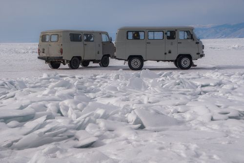 irkutsk lake baikal ice