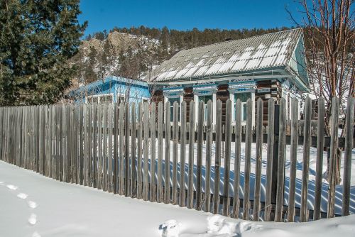 irkutsk wooden house closing