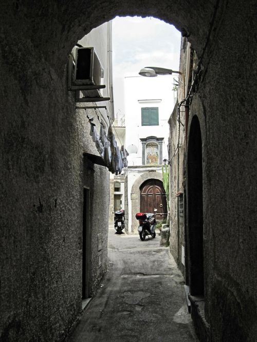 ischia old town alley