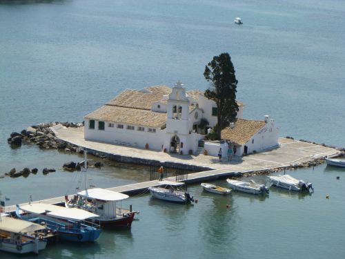 island corfu boats