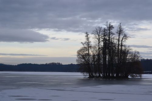 island winter ice