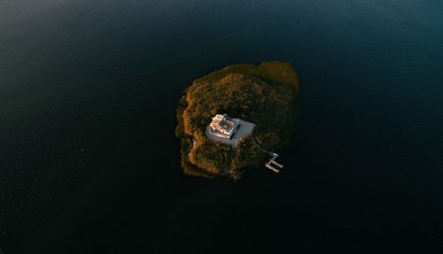 island building aerial