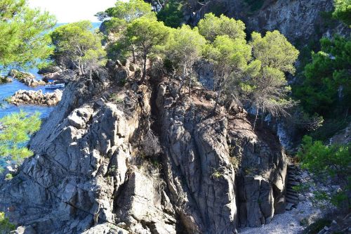 island rock cliff