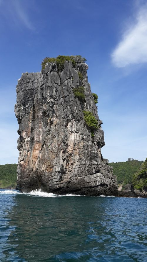 island gulf of thailand rock sea
