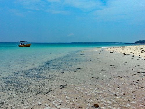 islas de las perlas panama island