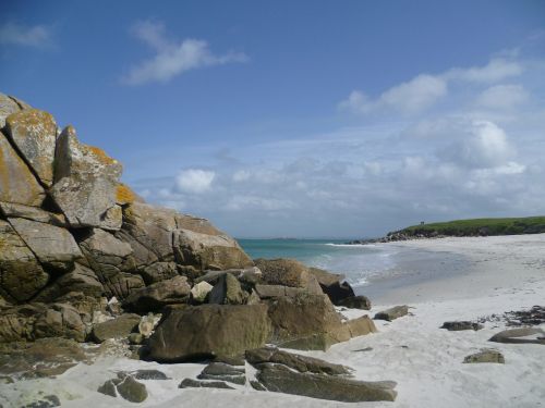 isle of batz beach rock