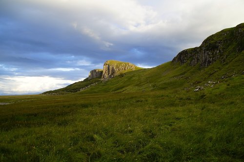 isle of skye  cliff  north