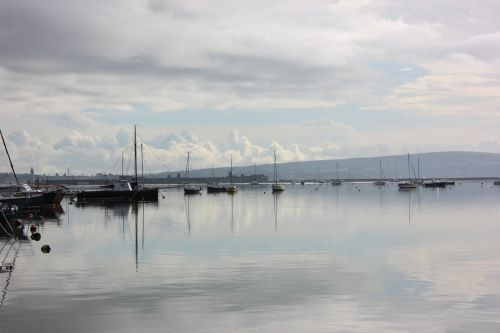 isle of wight calm sea