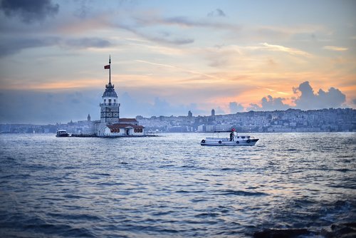 istanbul  bosphorus  deniz