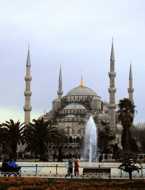 istanbul mosque square
