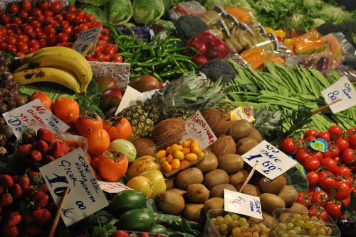 istanbul market vegetables