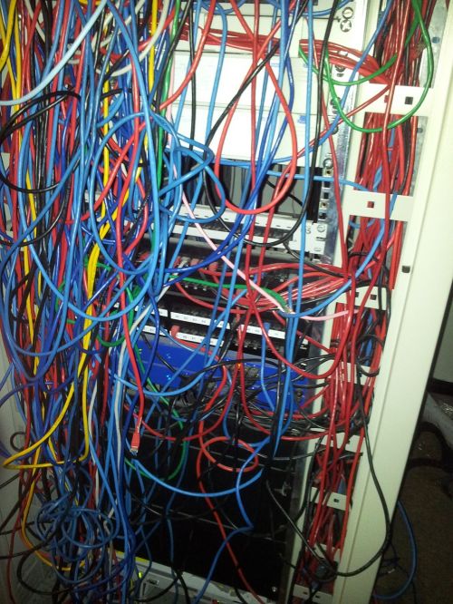 it cabling connection