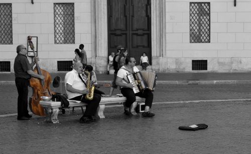 italy rome buskers