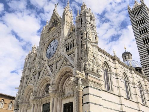 italy hers cathedral
