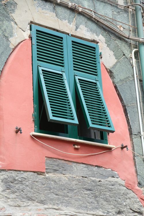 italy windows shutters