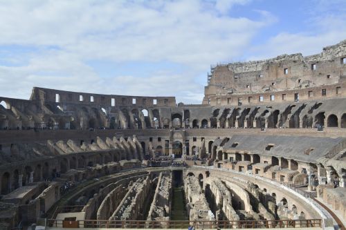 italy rom colosseum