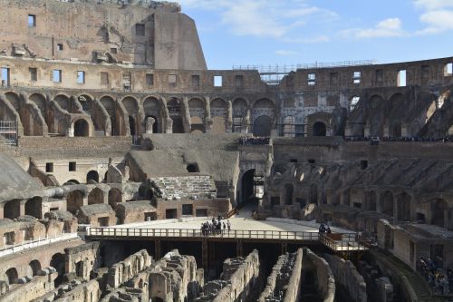 italy rom colosseum