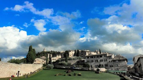 italy assisi architecture