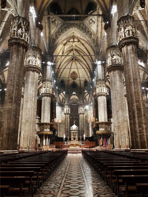 italy milan cathedral