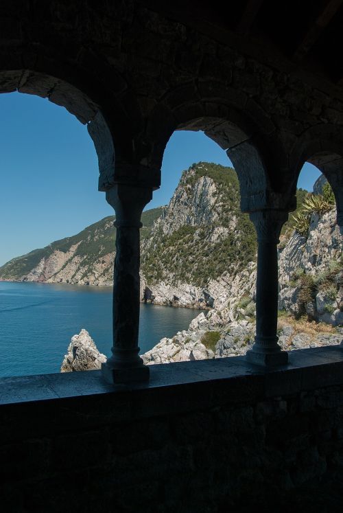 italy portovenere cliffs