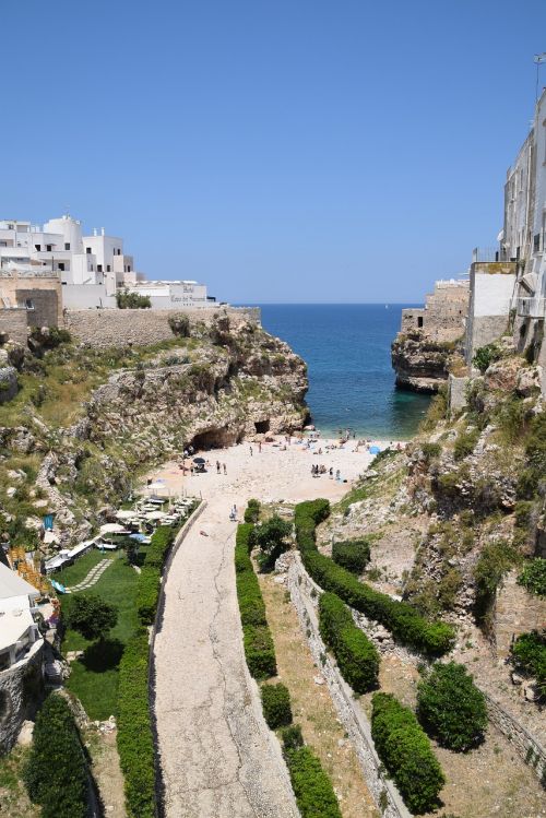 italy pogliano a mare beach