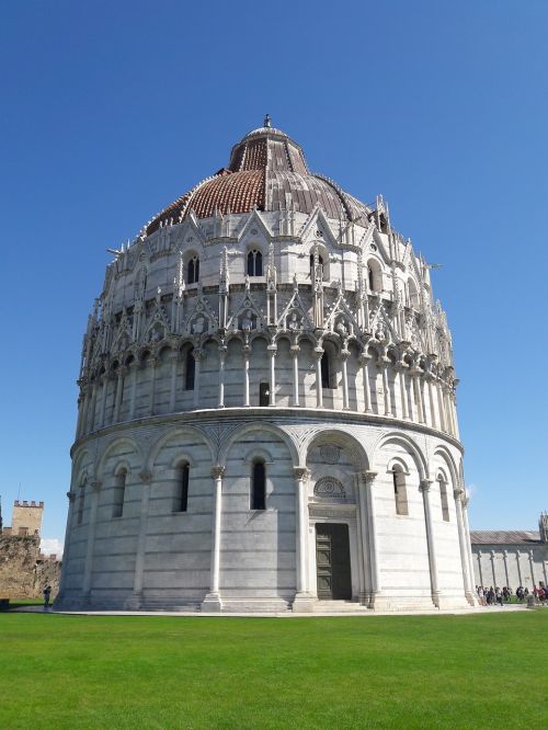 italy pisa battistero san giovanni battista