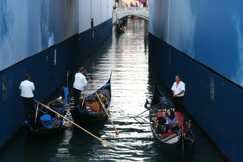 italy venezia gondola