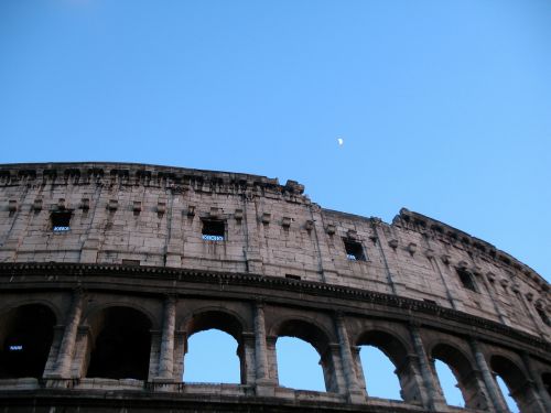 italy colosseum evening