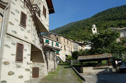 italy village town