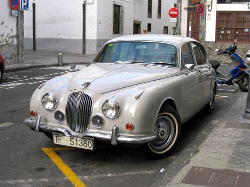 jaguar car classic
