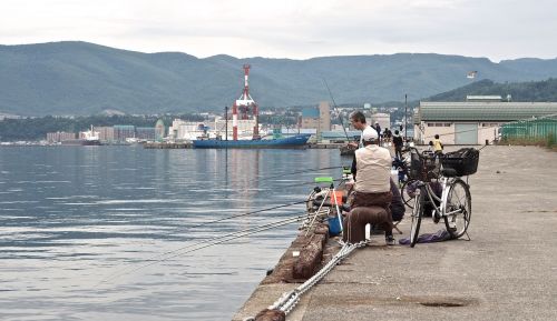 fishing people japan