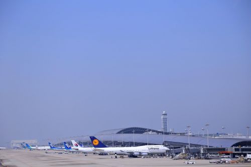 japan kansai international airport boeing 747