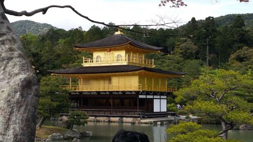 japan pavilion gold