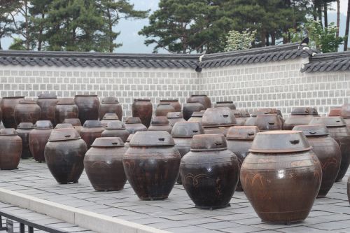 jar gyeongbok palace korea culture