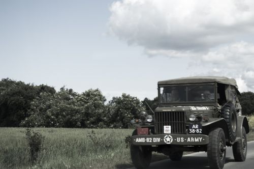 jeep truck military