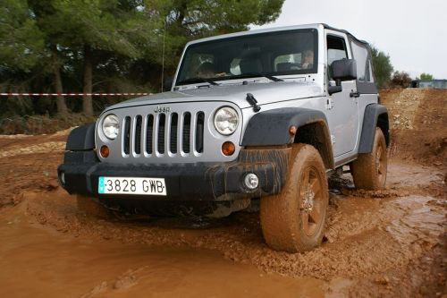 jeep puddle mud