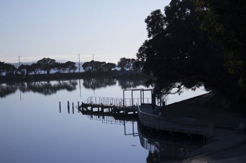 jetty water silhouette