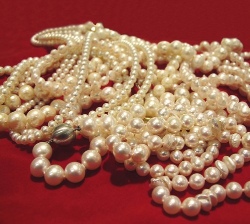 jewel  necklace  gemstone