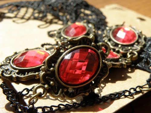 jewel stone red