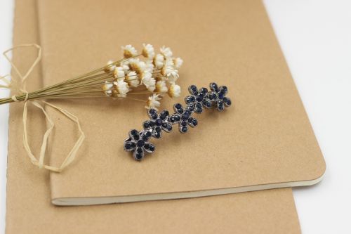 jewelry the first flower hair clips