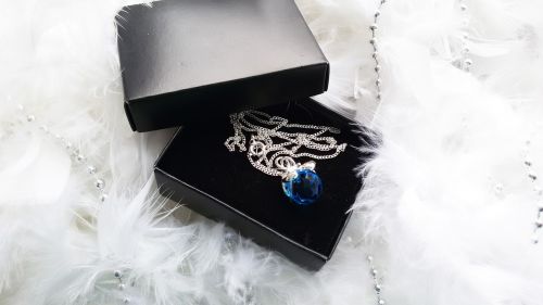 jewelry necklace blue