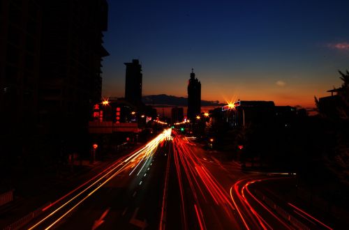 jinzhou night view light rail