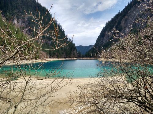 jiuzhaigou the scenery tourism