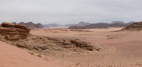 jordan  wadi  desert