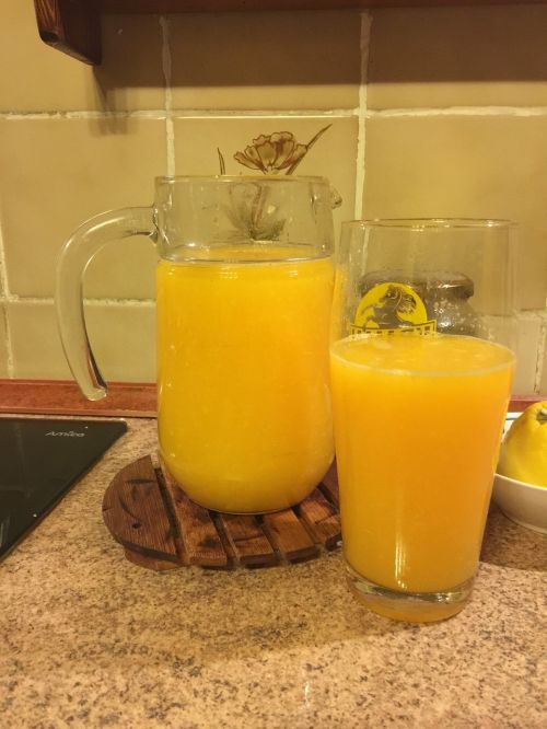 juice orange juice wycislany