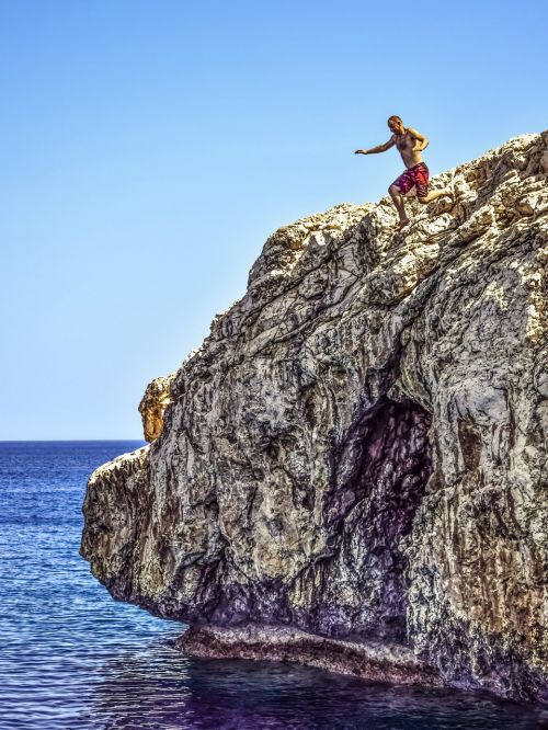 jumping cliff jump