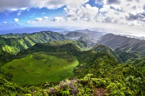 kaau crater  hike  hiking