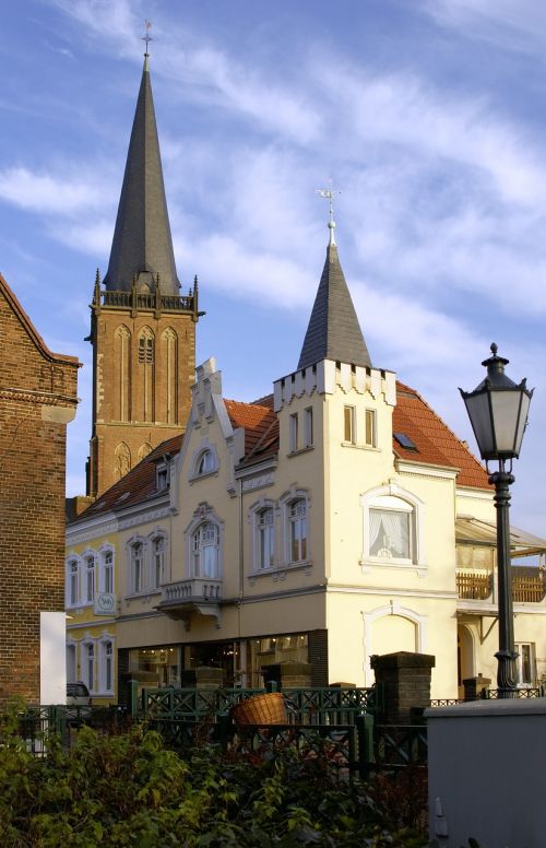 kalkar historic old town church